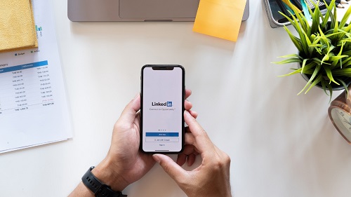 How To Cancel LinkedIn Premium Without Being Charged (Step by step)