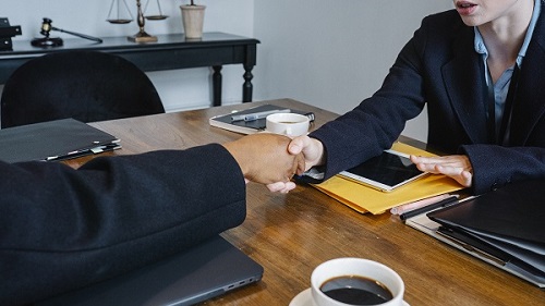 How to Effectively Negotiate a Job Offer